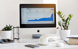 有个细节被放大了：临场前世界杯预选赛焦点战，越热越要小心